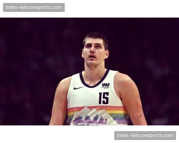 勇士萨里奇空间型四号位作用受限，防守端移动速度成对手针对点